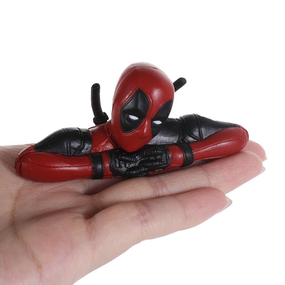 Mô Hình Nhân Vật Deadpool Trong Phim Hoạt Hình One Piece