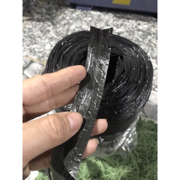 Dây nilong màu đen, dây buộc 1 cuộn 700g dày dặn