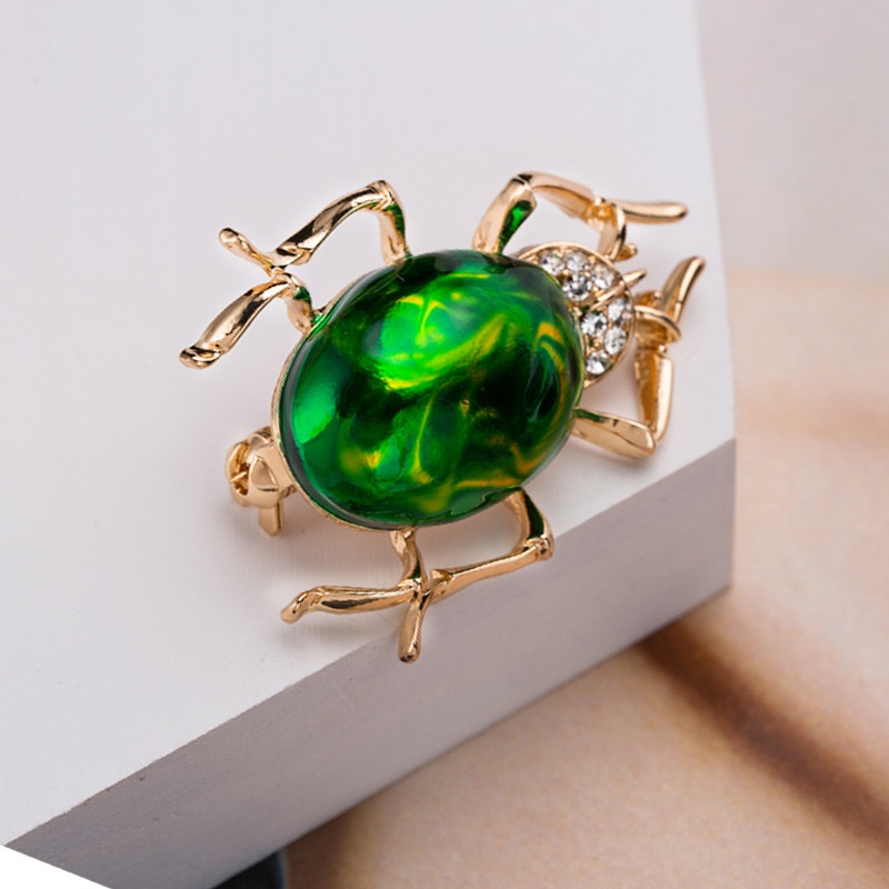 Trâm Cài Áo Hình Con Bọ Đính Đá Xanh Sang Trọng