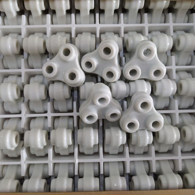 Sứ cách điện 3 cực F03-14 3P