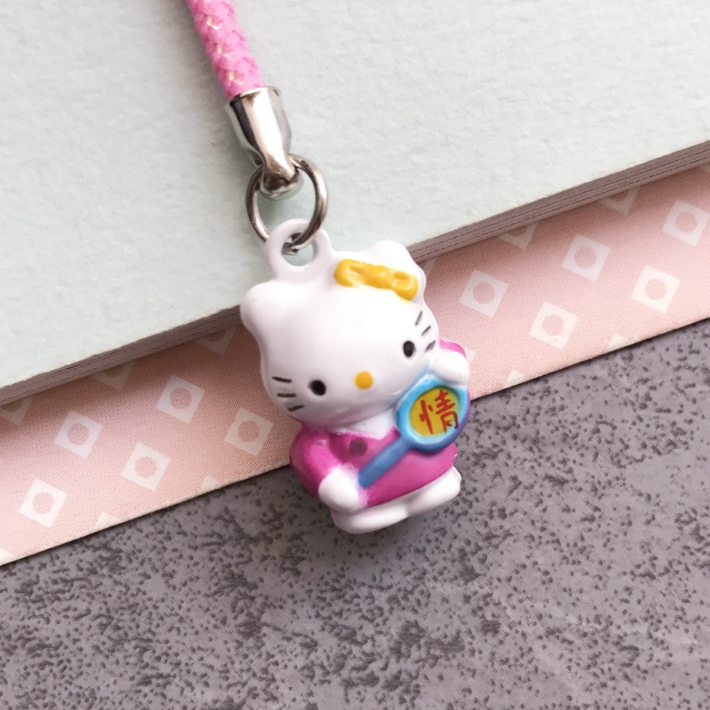 Móc Khóa Hello Kitty Mini Dễ Thương Dùng Để Trang Trí Điện Thoại