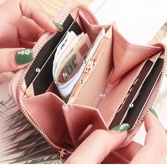 Ví Ngắn Gấp Gọn Phối Khóa Kéo Và Tua Rua Dễ Thương Dành Cho Nữ