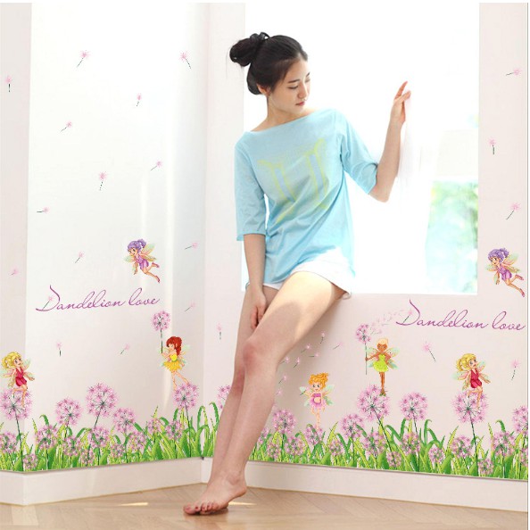 Decal trang trí chân tường Hoa Bồ Công Anh Tím