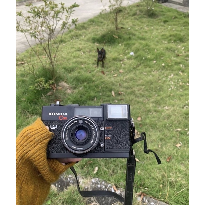 máy ảnh film konica c35 ef