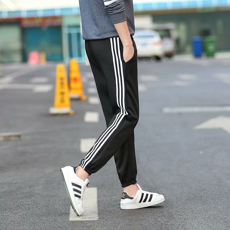 Young dynamic style wide leg pants for men | BigBuy360 - bigbuy360.vn