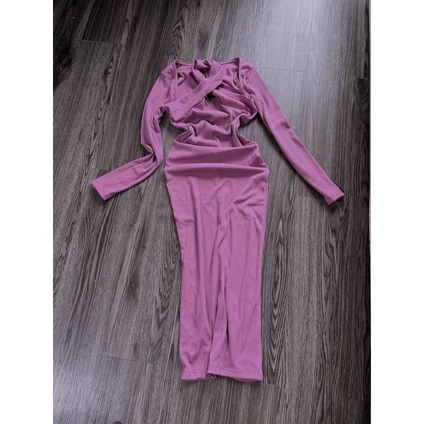 Đầm Maxi Gân Tăm Body Chéo Cỗ Tay Dài Dáng Ôm Sát