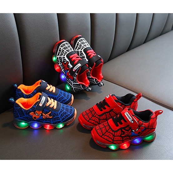 Giầy thể thao trẻ em, giầy người nhện  cao cấp có lưới , đèn LED sáng cực đẹp cực ngầu và năng động cho bé