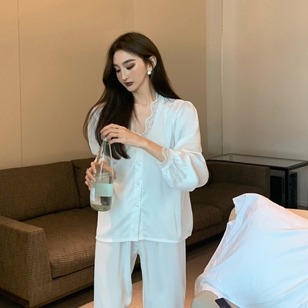 Bộ mặc nhà lụa cổ V neck tiểu thư , thiết kế tối giản tinh tế
