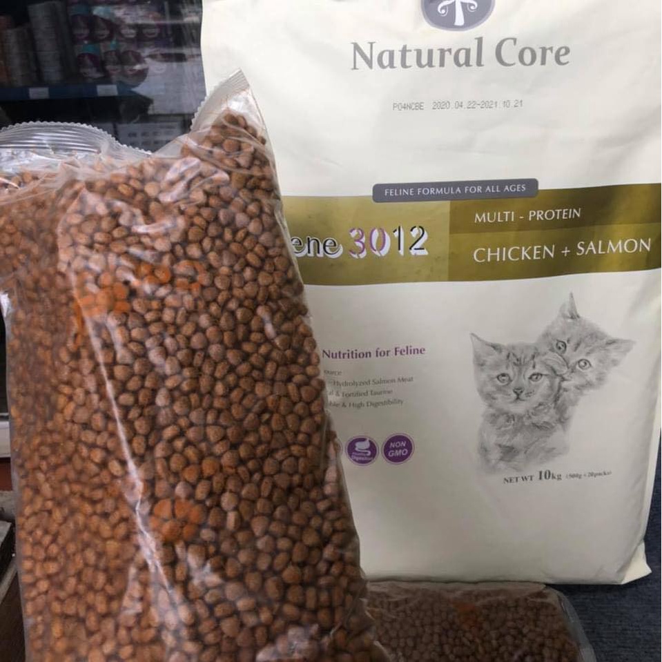 Thức ăn hạt cho mèo Natural Core Oganic gói 500g