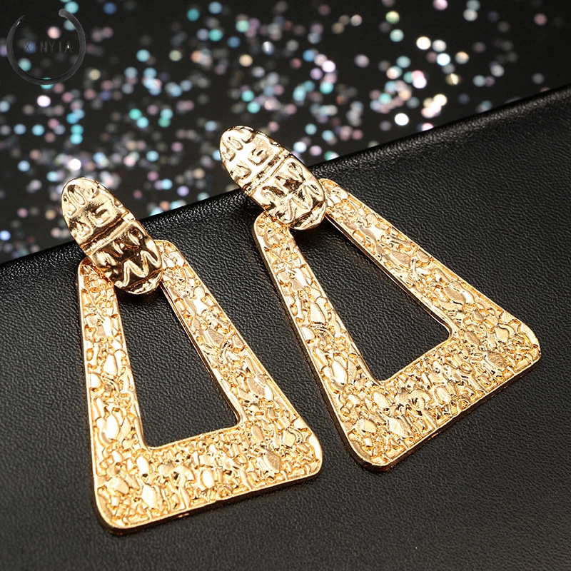 Trendy Punk Women Vintage Dangle segitiga Drop Earring