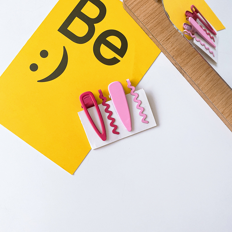 Set 4 kẹp tóc màu sắc dễ thương đáng yêu xinh xắn cao cấp cho bé