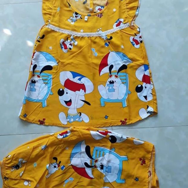 Tole bé gái sai 14 from bự cho bé 30 - 34 kí