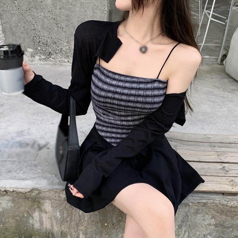 Áo croptop dây mảnh thiết kế đơn giản