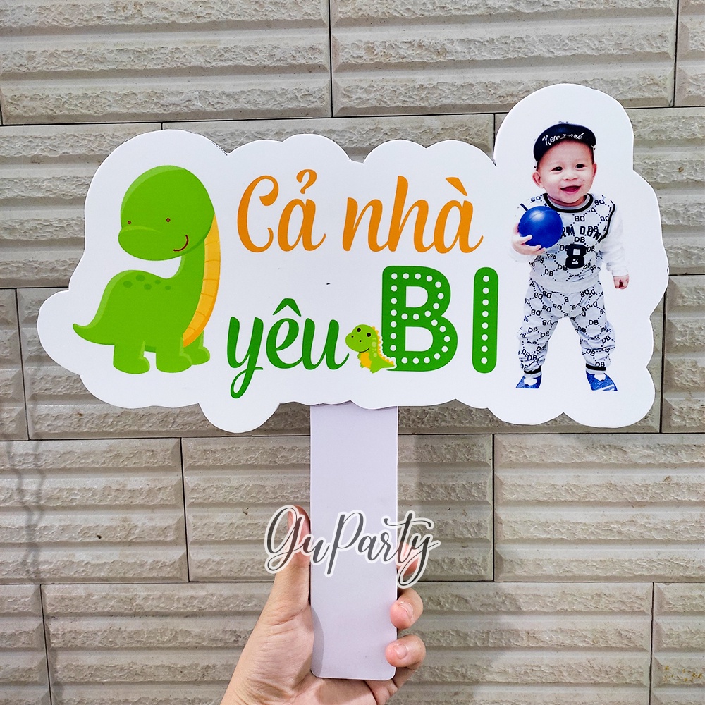 Hashtag Cầm Tay Chụp Ảnh Thôi Nôi Sinh Nhật