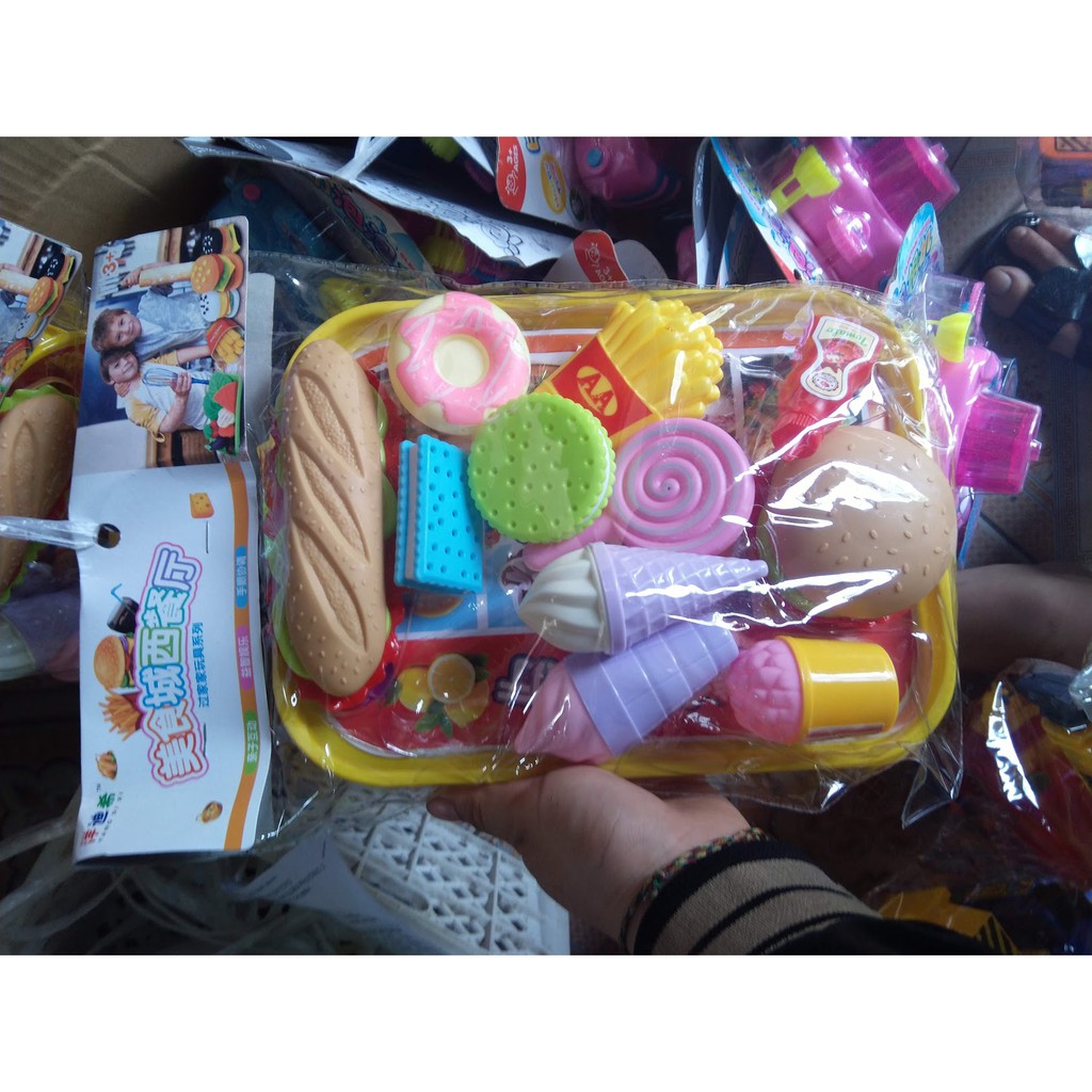 Đồ  chơi nhà bếp bánh mì