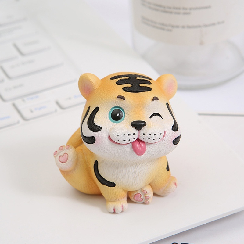 Mô Hình Chú Hổ Bằng Nhựa Resin Dễ Thương Dùng Trang Trí Tiểu Cảnh
