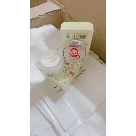 Kem nám tàn nhang , da cháy nắng  đen xạm