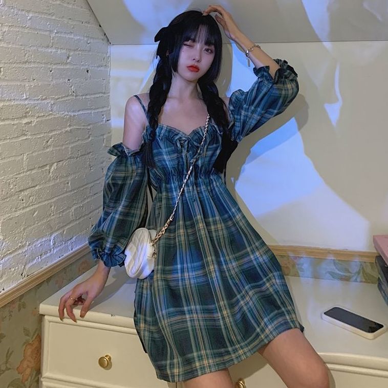 Đầm Xòe Trễ Vai Kẻ Sọc Caro Xinh Xắn Cho Nữ