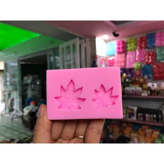 Khuôn Silicon Lá Phong 2L