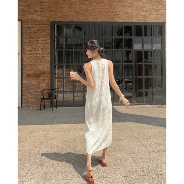 Váy  sát nách tăm sóng hàn quốc dáng dài