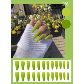 Bộ 24 Móng Tay Giả Xanh noen nhọn