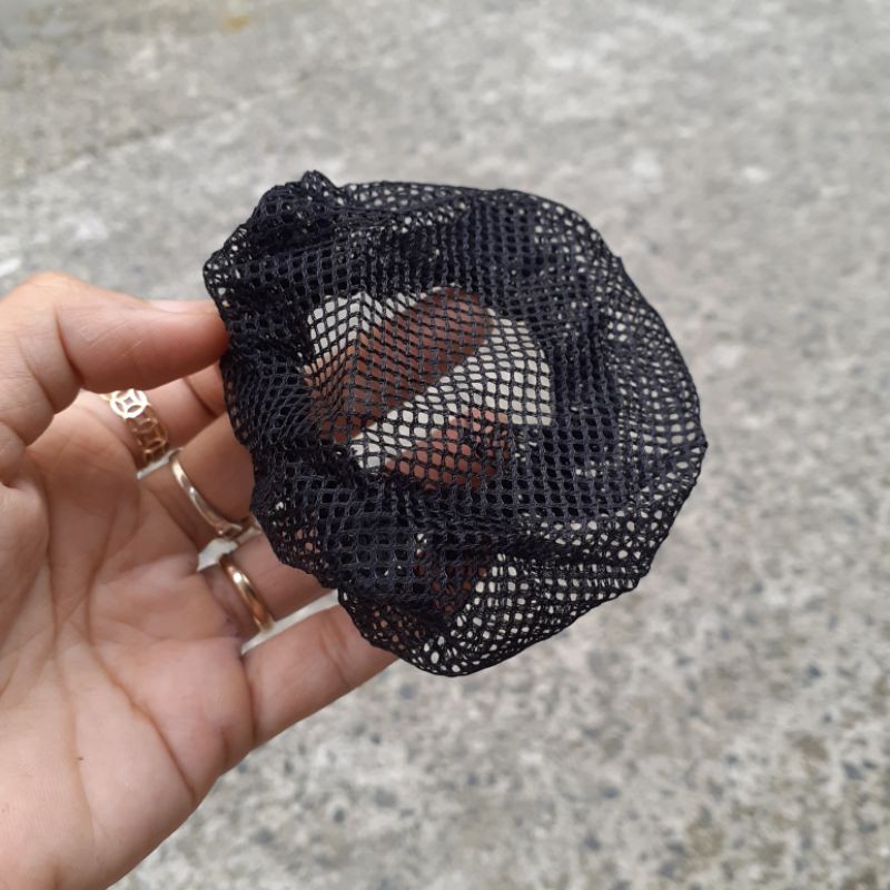 Lưới chụp búi tóc trơn màu đen