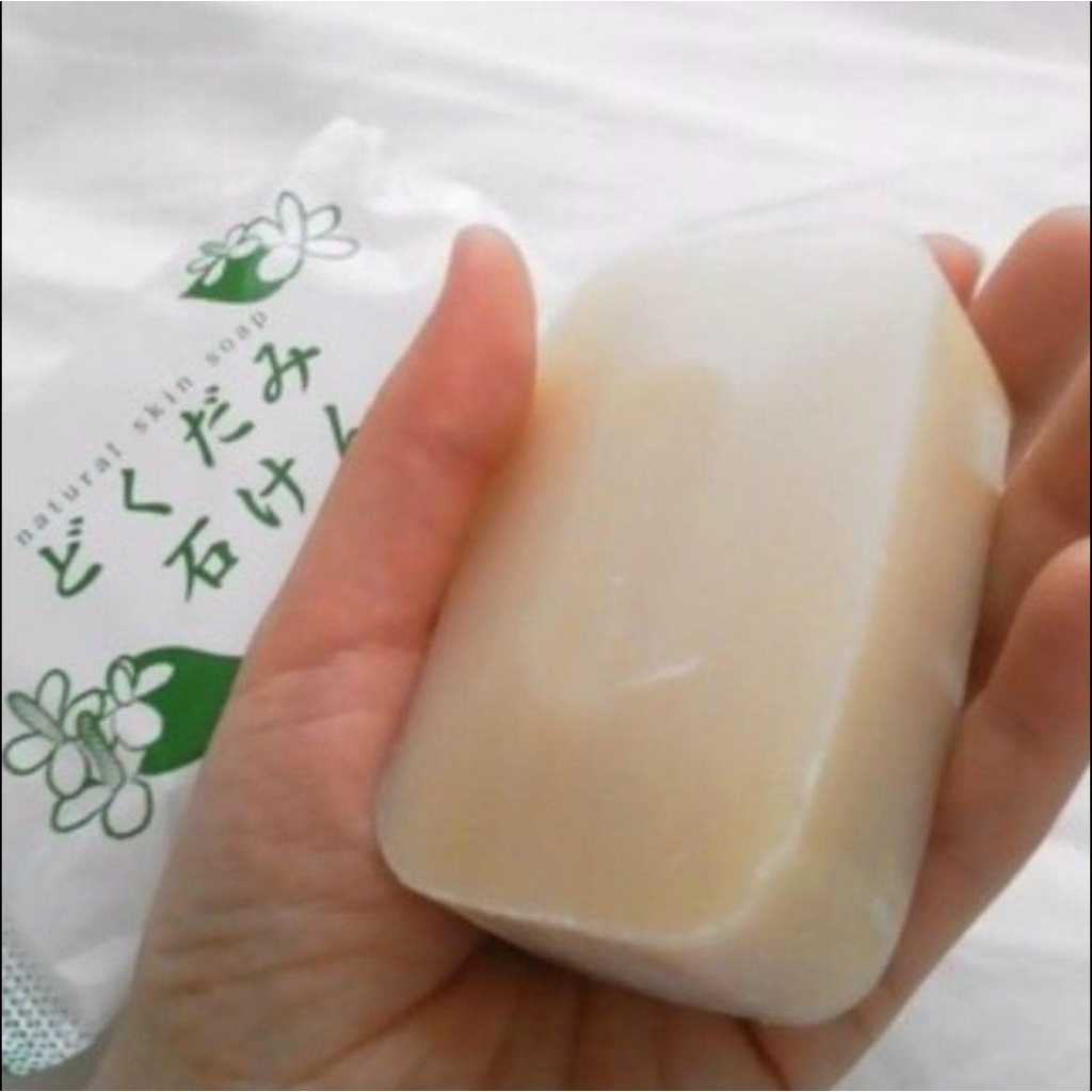 Xà Phòng Ngừa Mụn Diếp Cá Chinoshio Dokudami Natural Skin Soap 130g