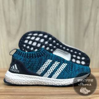 Giày Bata Adidas Ultraboost Thời Trang Năng Động Cho Bé