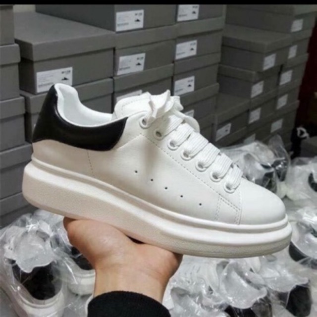 Giày sneaker Nam + nữ hàng xuất dư ) mqqqqqqqqqq( kèm bill box) | BigBuy360 - bigbuy360.vn