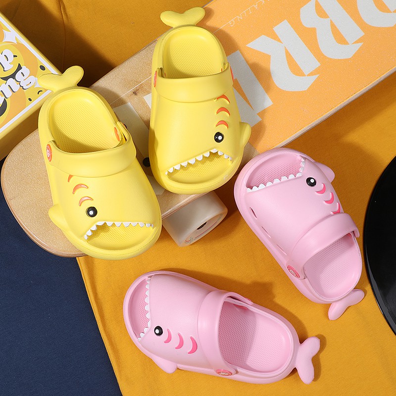 Cute shark-shaped children's slippers   Ready Stock Baby Sandals Non-slip Comfortable Cute Child Shoes Fashion Cartoon kids Slipper Lightweight Baby Shoes