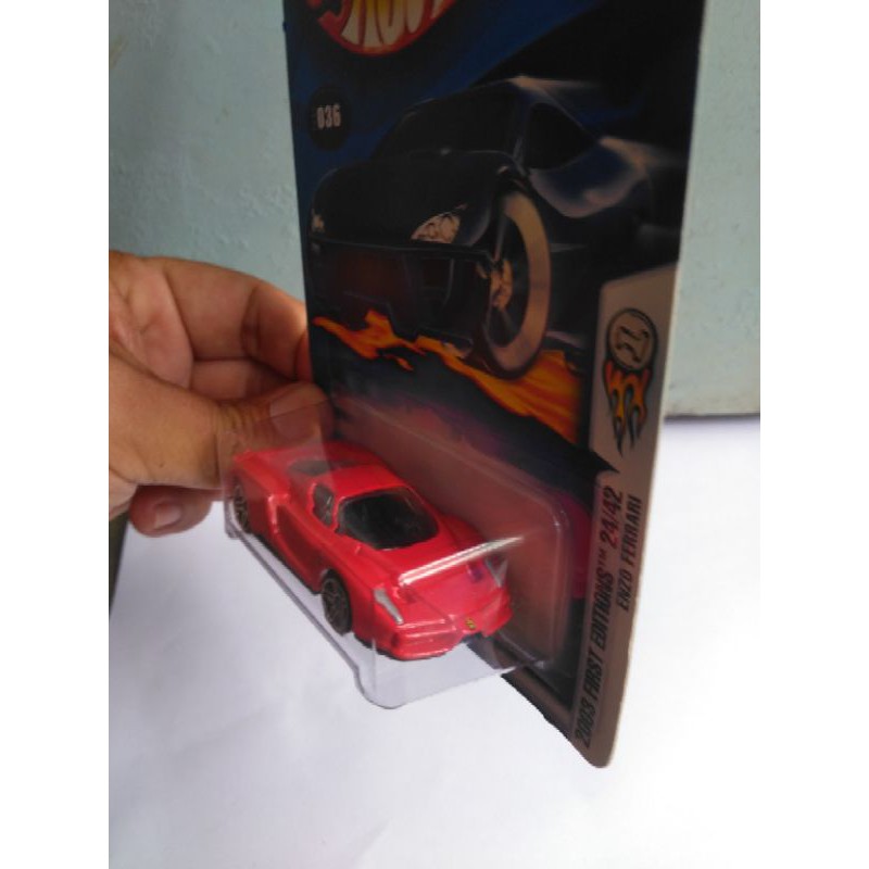 xe Hotwheels Ferrari Enzo red sản xuất năm 2003 , hàng hiếm giá rẻ