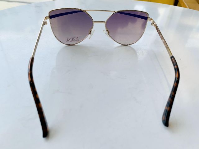 Kính mát thời trang Guess GF0332 chính hãng gọng kim loại | BigBuy360 - bigbuy360.vn