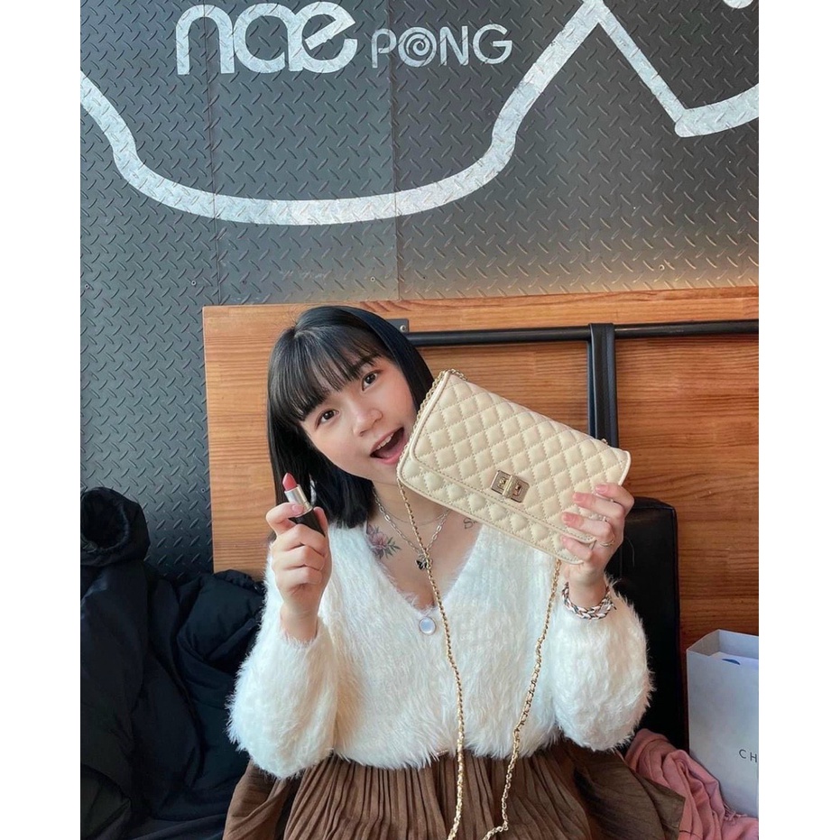 túi kẹp nách + đeo chéo ô trám khóa xoay CK2-70680498 có sẵn