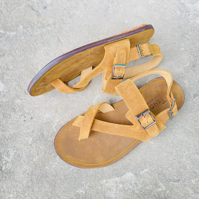 Dép Nam Nữ Da Bò Thật Dép Quai Hậu Unisex Đẹp Nhất Trẻ Trung Năng Động Phù Hợp Đi Chơi Đi Học Atshoes LDAT021