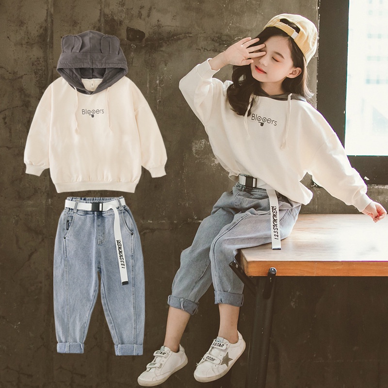 Thời trang bé gái 10 tuổi (3 - 12 tuổi) Set Quần Bò Và Áo Tay Dài Hoodi Có Mũ cho bé gái 30kg 35kg