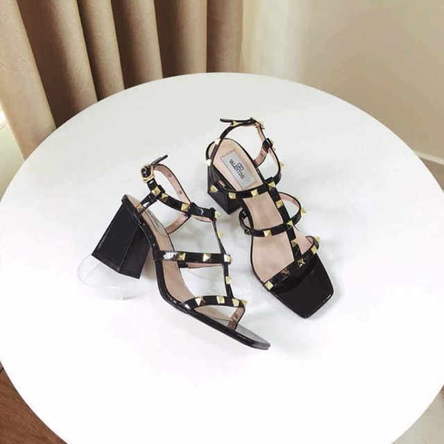 Giày sandal cao gót kiểu valen phối đinh size 34-40