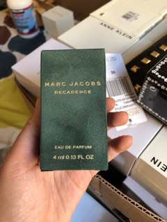 NƯỚC HOA MINI MARC JACOBS AUTH 100%