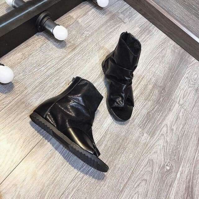 Bốt sỏ ngón nhăn.