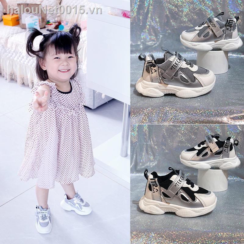 Giày Sneaker Đế Mềm Chống Trượt Cho Bé Từ 0-5 Tuổi