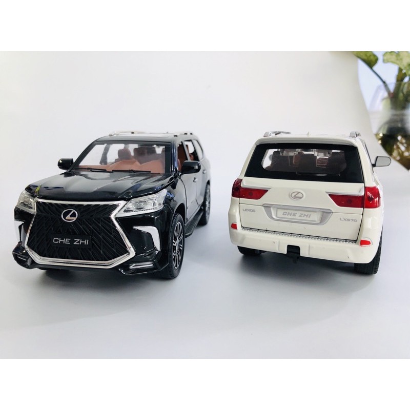 [FREESHIP] Ô TÔ MÔ HÌNH SẮT TRƯNG BÀY LEXUS 570 1:24 XLG(Trắng) [SHOP YÊU THÍCH]