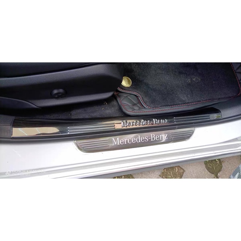 ỐP CHỐNG TRẦY BỆ BƯỚC MERCEDES GLC, C, GLK, E