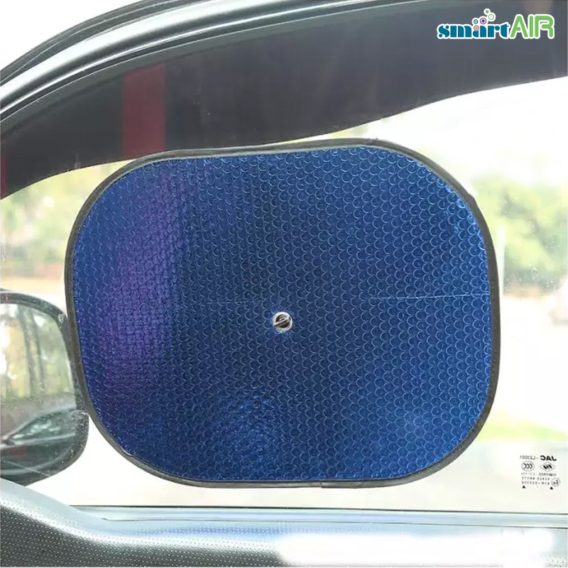 Tấm che nắng trắng bạc gắn cửa kính xe ô tô chống tia uv