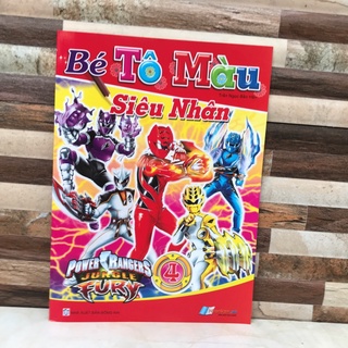 Bé tô màu siêu nhân