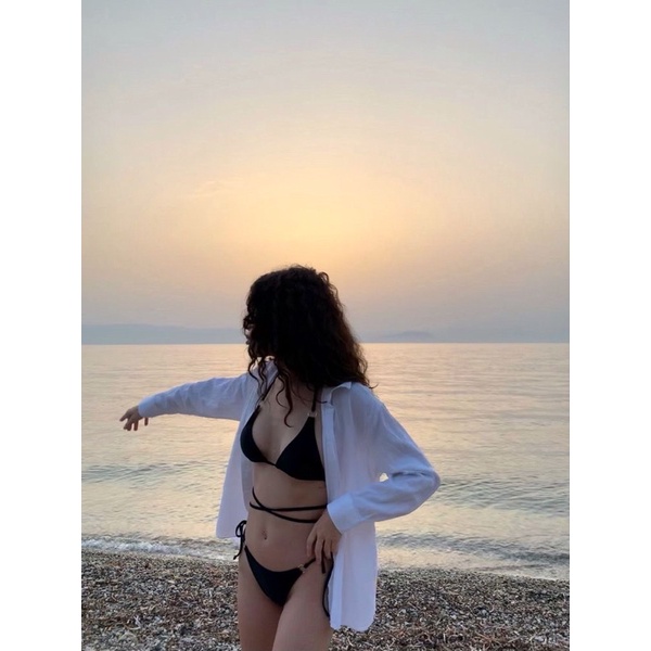 Bikini 2 mảnh khoen vàng