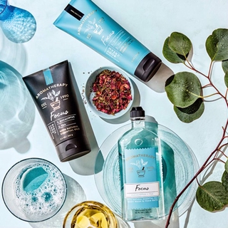 Sữa tắm Bath and Body Works Aromatherapy Focus