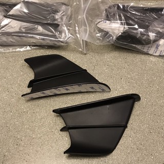 Cánh gió size lớn trang trí moto