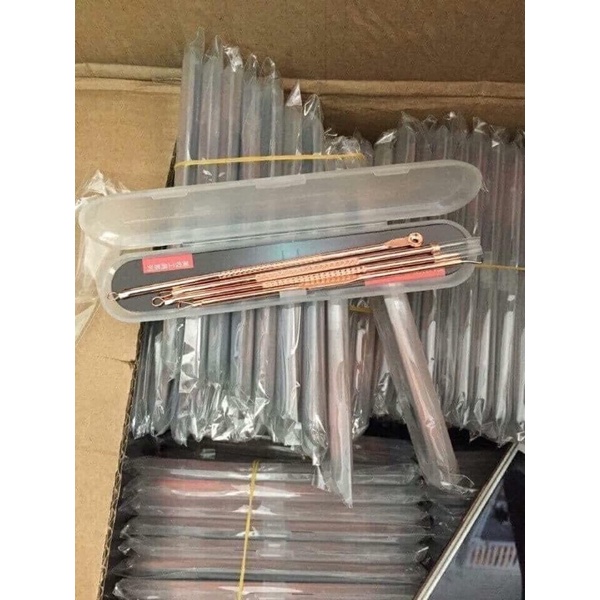 Bộ 4 que nặn mụn 2 đầu chuyên nghiệp loại màu vàng