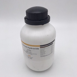 Hóa chất Calcium hydroxide Ca2 lọ 500g canxi hidroxit Canxi hydroxit xilong hoặc GH