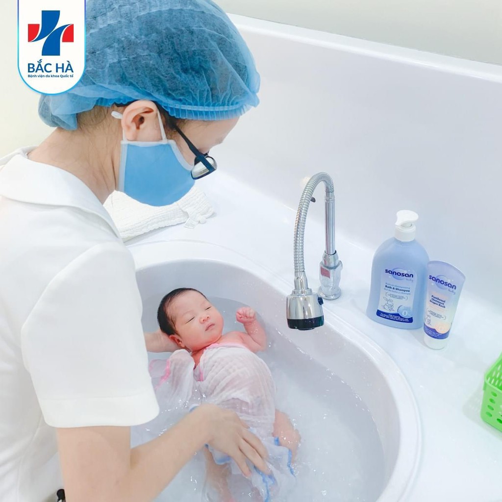 SỮA TẮM GỘI BABY OLIVE HỮU CƠ SANOSAN LOẠI 200ML / 400ML