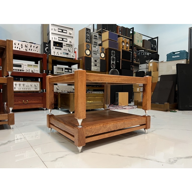 Kệ Audio, kệ âm thanh 2 tầng gỗ hương đá chân chống rung cao cấp